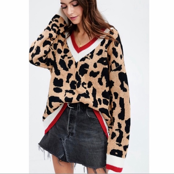 Last!Leopard Contrast Sweater - Picture 6 of 6